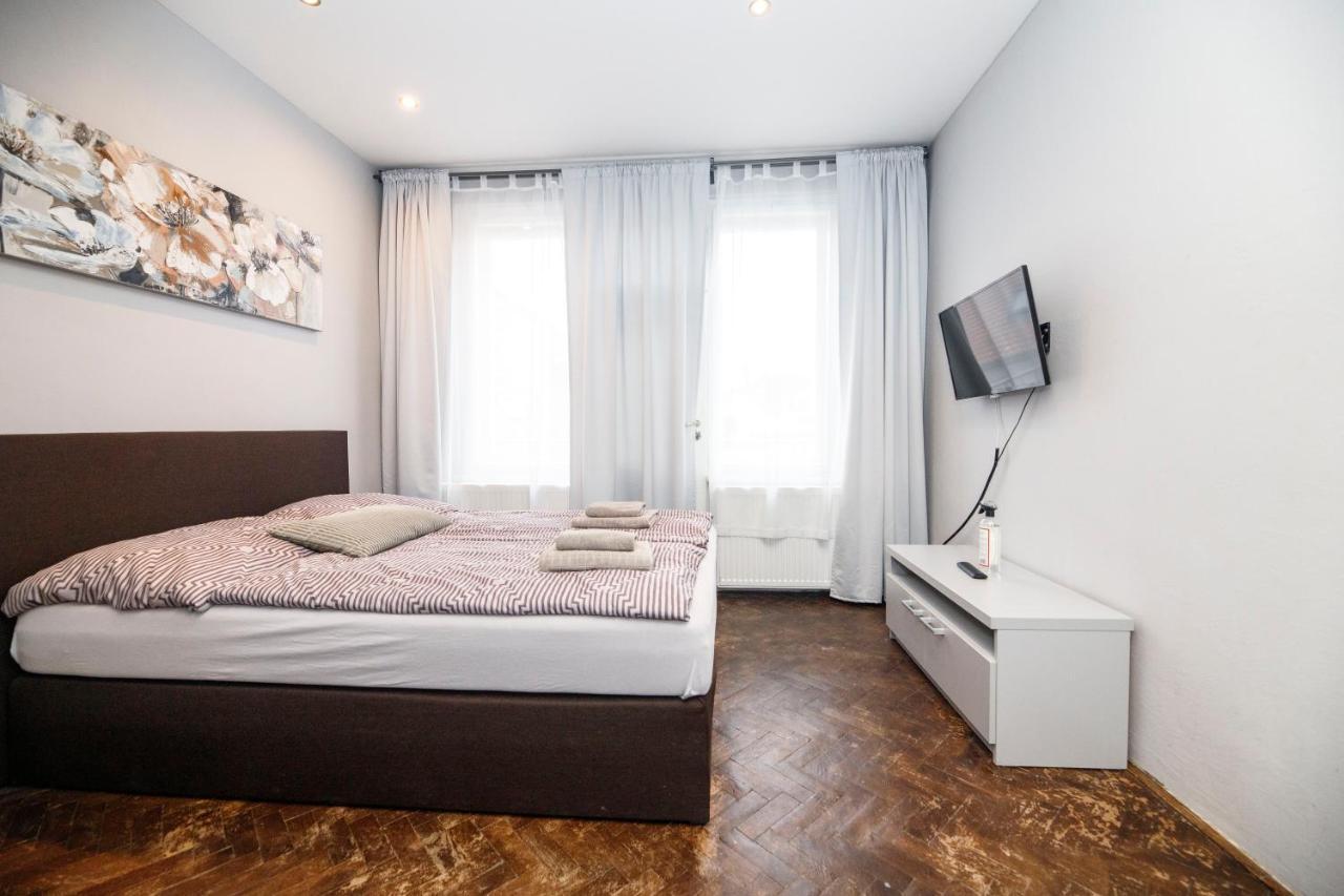 Libusina Villa Кутна-Гора Экстерьер фото